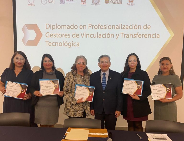 Se gradúan del Diplomado en Profesionalización de Gestores de Vinculación y Transferencia Tecnológica