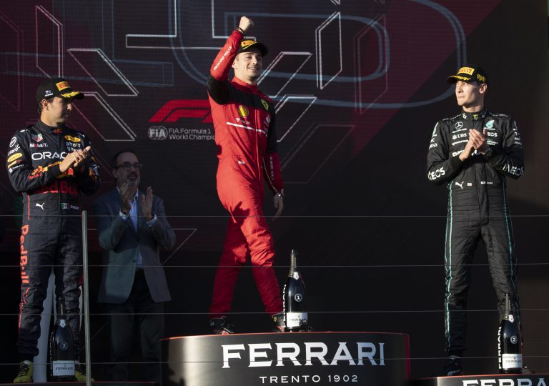 Checo Pérez logra su primer podio de la temporada; termina segundo en el GP de Australia