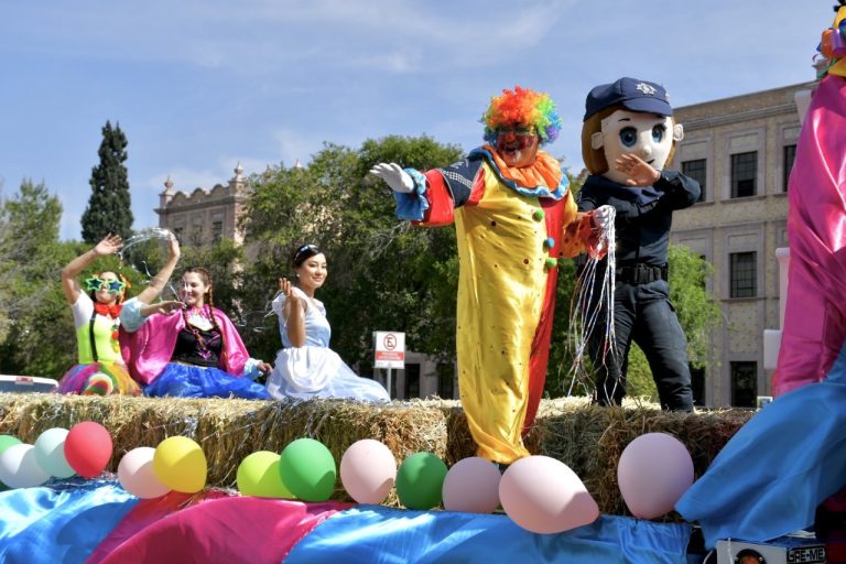 Festejan Día del Niño policías de Saltillo