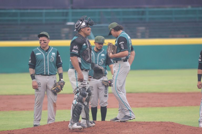 Rieleros gana 13 – 4 a Saraperos y se lleva la serie