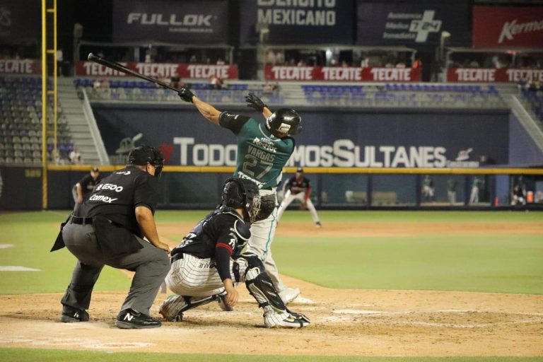 Sultanes arma rally en la sexta y gana primer duelo del Clásico del Norte 