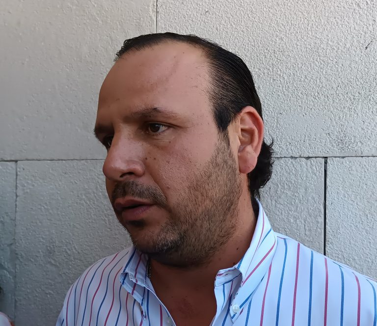 Asegura alcalde de Parras que negociaciones para resolver problema del agua van por buen camino