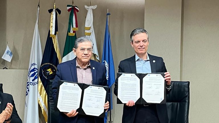 Firma UA de C convenio con el Alto Comisionado de las Naciones Unidas para los Refugiados