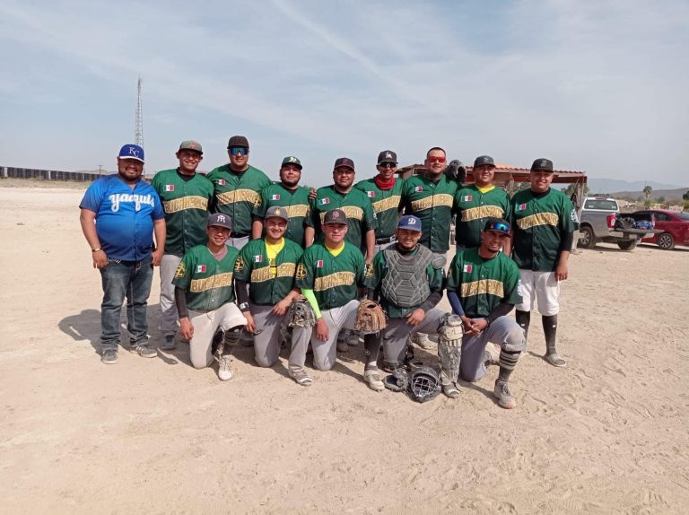 Alistan torneo de béisbol en área rural de Ramos Arizpe