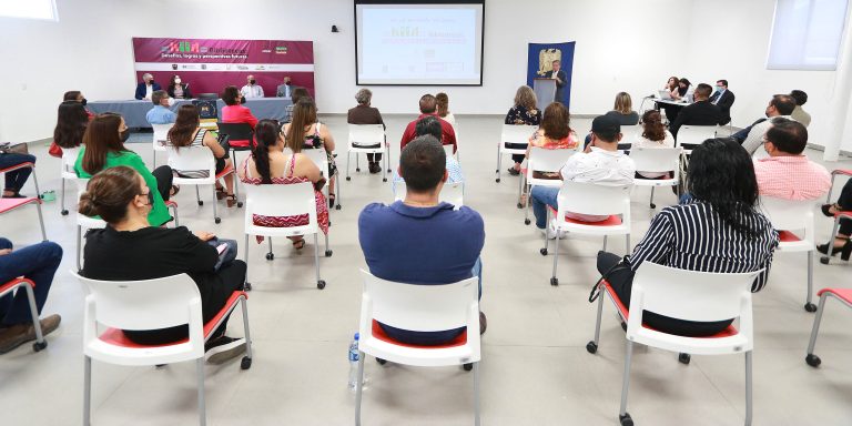 Celebran el Día del Bibliotecario Coahuilense en la UA de C con el evento “Bibliotecas: desafíos, logros y perspectivas futuras”