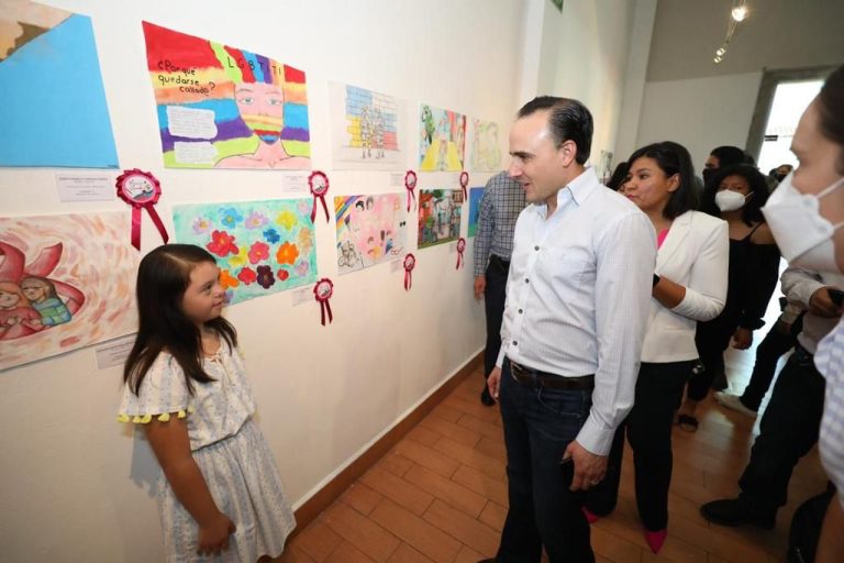 Entregan premios del tercer concurso estatal de dibujo #YoPorlaInclusión