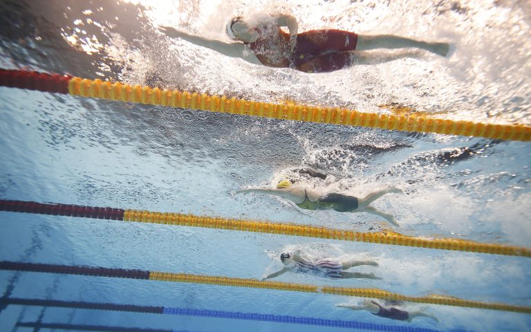 Federación de Natación elige exclusividad en competencias