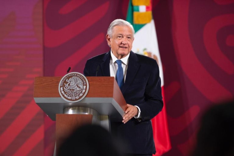 Habrá encuesta y decreto para regresar al “horario de Dios”: AMLO