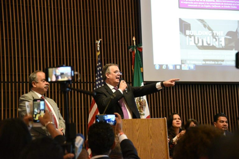 “Jóvenes Construyendo el Futuro” arranca en Los Ángeles