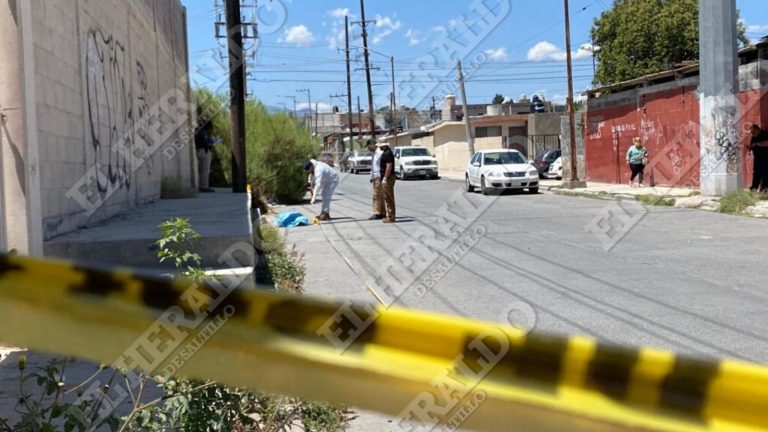 Muere en vía pública en la San Ramón