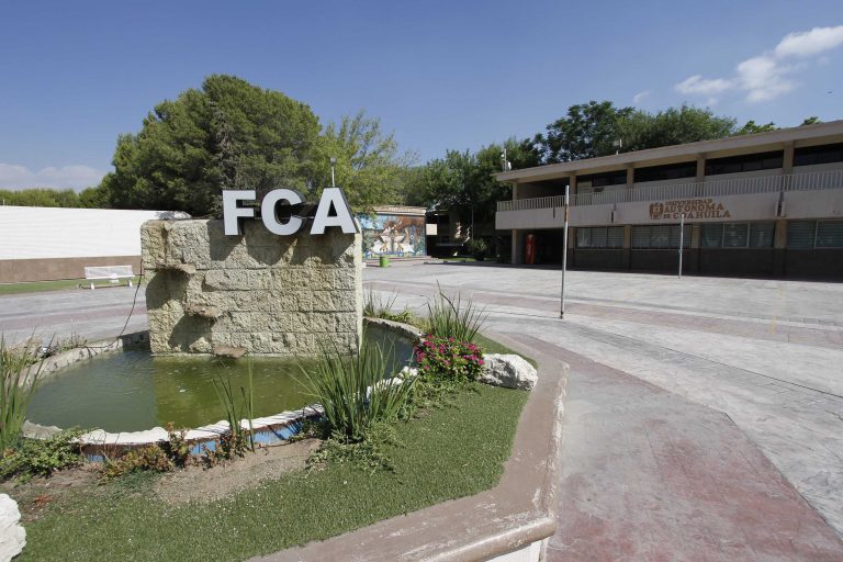 Ofrece UAdeC la carrera de Licenciatura en Derecho en FCA Monclova para aspirantes en la segunda vuelta