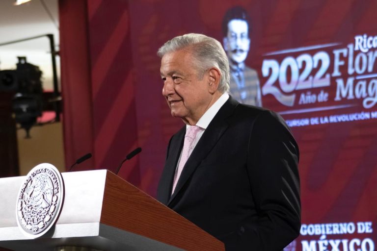 Se lo dejo de tarea a la gente: López Obrador sobre propuesta de armas de PRI