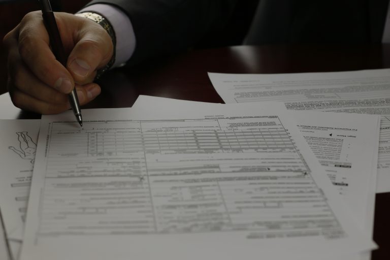 7 áreas de riesgo de los contratos del gobierno en el primer semestre de 2022