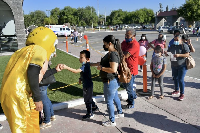 Inmunizan en Ramos a más de dos mil 700 menores entre 5 a 11 años con la vacuna anticovid