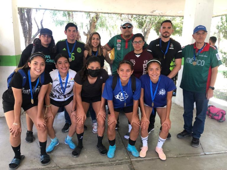 Jóvenes en situación vulnerable representaran a Saltillo en un torneo nacional de futbol soccer