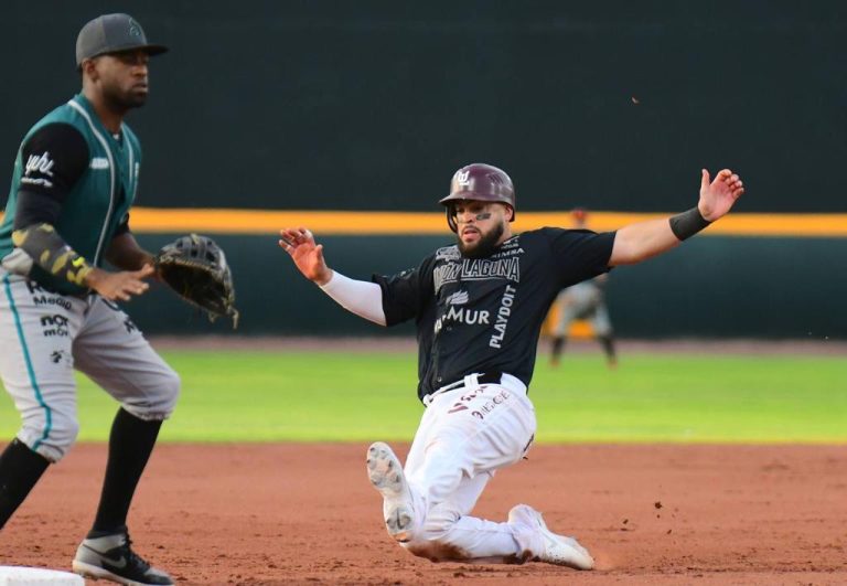 Algodoneros gana 5 a 4 a Saraperos con ataque de 4 carreras en la primera 