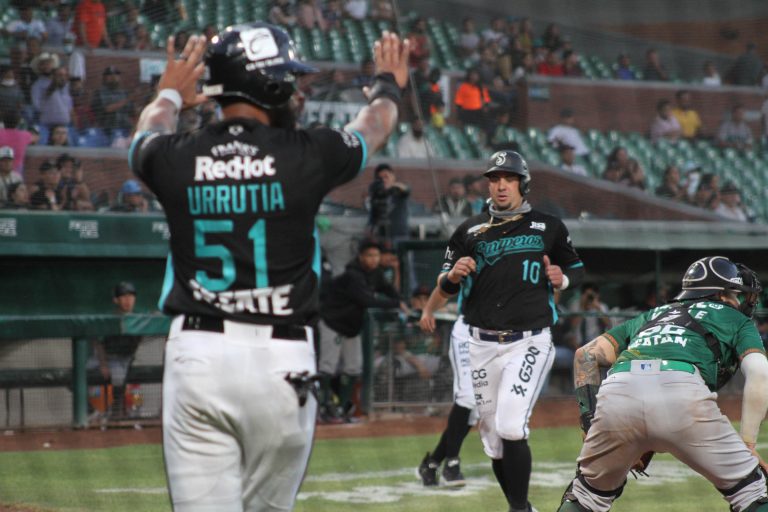 Cuadrangular de 3 carreras de Dariel Álvarez da triunfo a Saraperos 11-5 ante Yucatán 