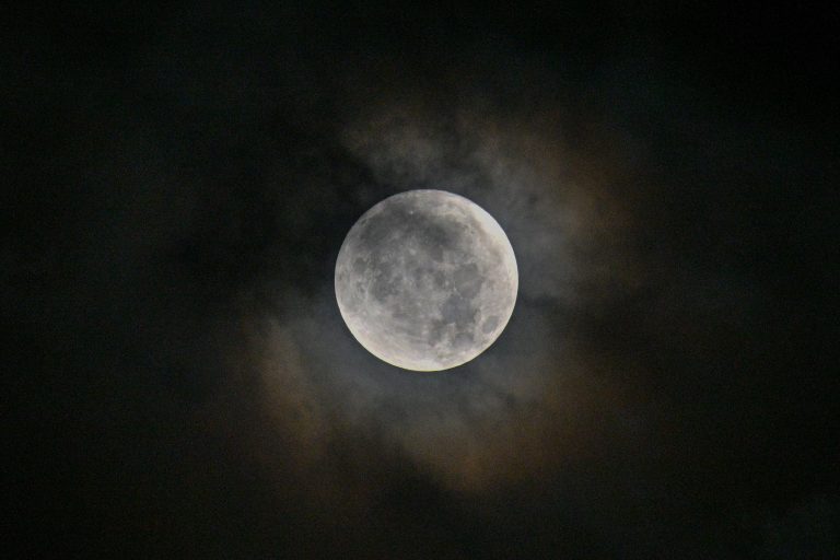 La “Luna de Ciervo” iluminará el cielo este miércoles 13 de julio