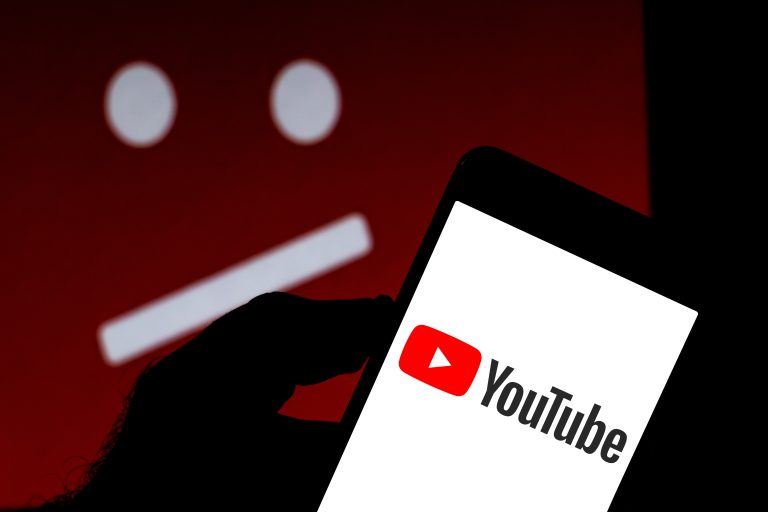 Rusia multa a YouTube con 365 mdd por mostrar videos “prohibidos”