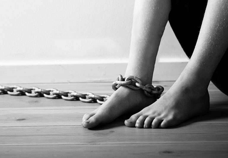 Trata de personas, delito universal