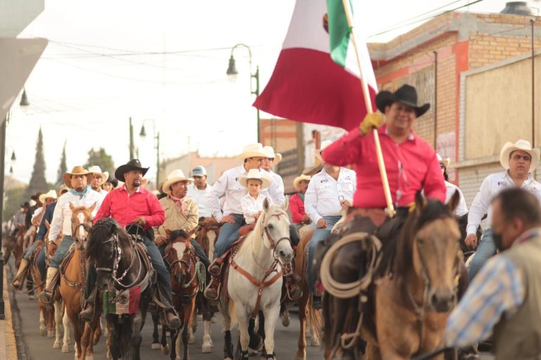 Éxito total la Primera Cabalgata Municipal Ramos Arizpe 2022