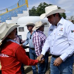 Éxito en primera cabalgata municipal de Ramos Arizpe 