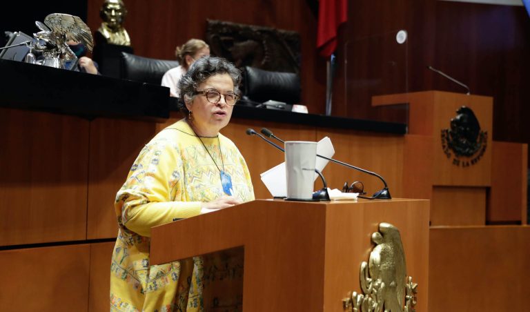 Beatriz Paredes propone una asamblea en el PRI para decidir futuro de Alejandro Moreno