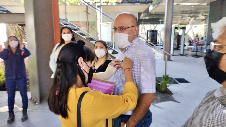 Campaña de donación de tapitas se fortalece; De Acero apoya a “Guerreras por la Vida” 