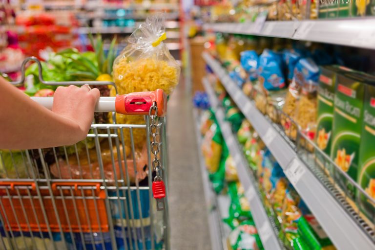 Carestía en alimentos, principal motor de la inflación: Inegi