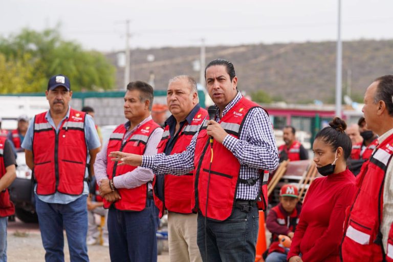 Chema Morales arranca el programa “Todos Chambeando” en Santa Luz Analco