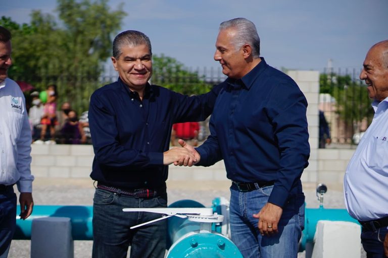 Cumplen compromisos: inauguran Miguel Riquelme y Román Cepeda nuevo pozo de agua