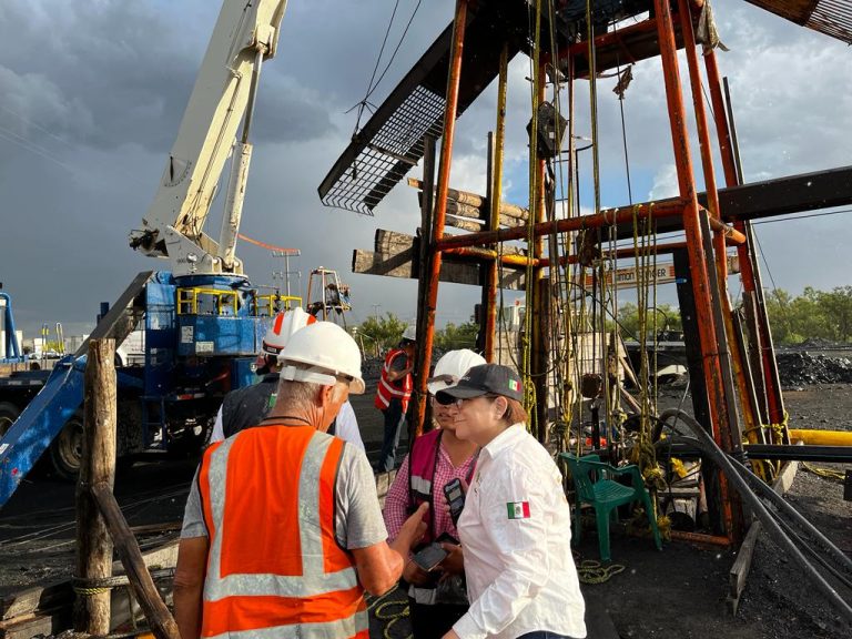 Empresa de EU se suma este miércoles al rescate de mineros: Protección Civil