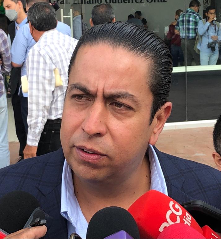 Federación no le ha dado la importancia necesaria a la construcción de un hospital en Ramos Arizpe: Chema Morales