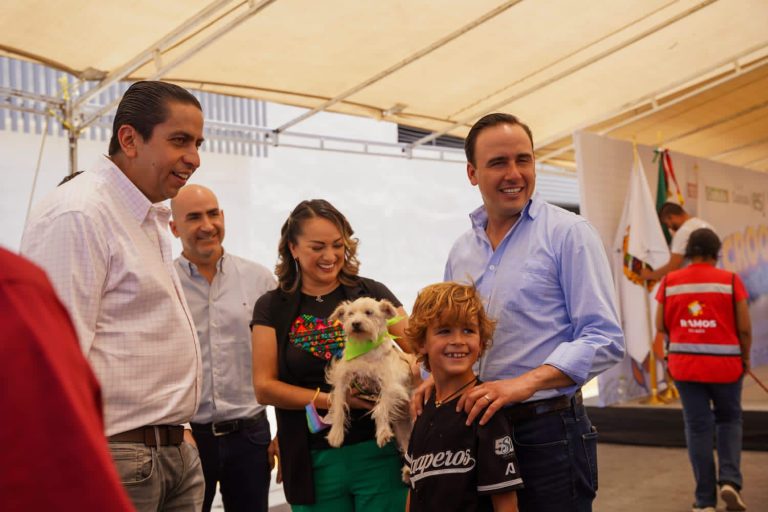 Junto a los jóvenes, abanderamos causas para el cuidado animal: Manolo