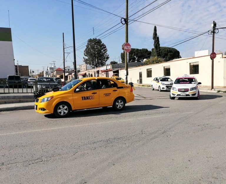 Ofrece asociación de taxistas traslado gratuito para saltillenses de la tercera edad o con discapacidad