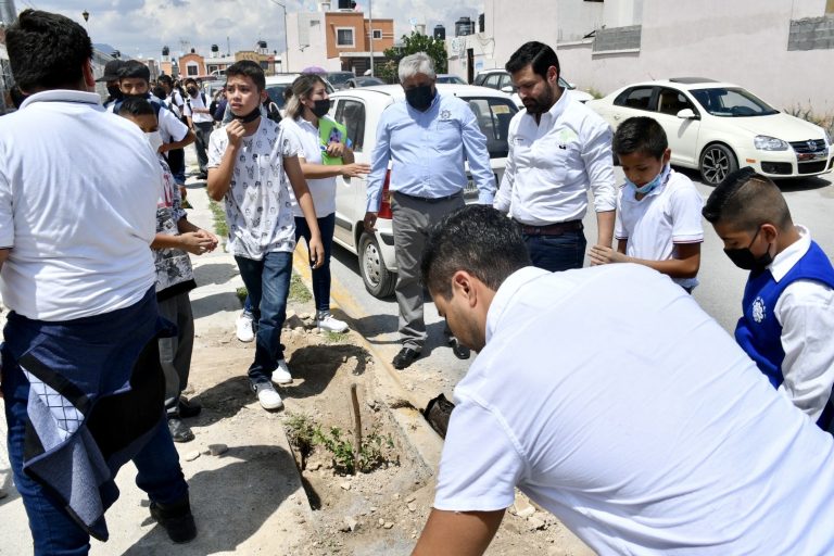 Suman esfuerzos por contar con escuelas más verdes en Ramos Arizpe 