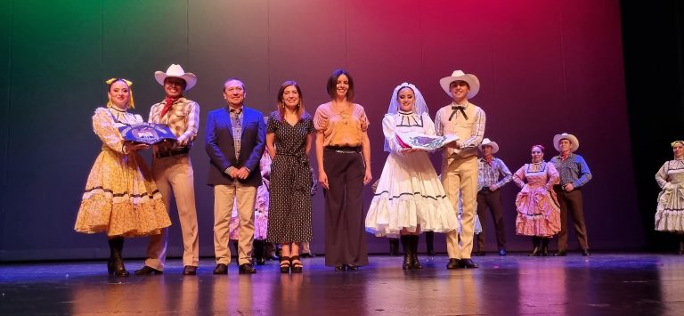 Todo un éxito la Gala del Ballet Folklórico de la UA de C el Teatro de la Ciudad “Fernando Soler”