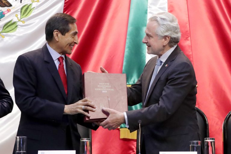 La austeridad y el no endeudamiento quedaron en el pasado para el Gobierno Federal