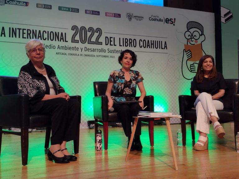 Presenta Secretaría de Medio Ambiente de Guanajuato colección de libros en la FILC 2022