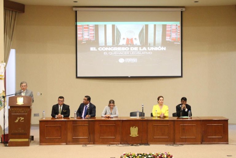 Inician Semana Académica de Ciencia Política en la Facultad de Ciencias Políticas y Sociales de la UA de C