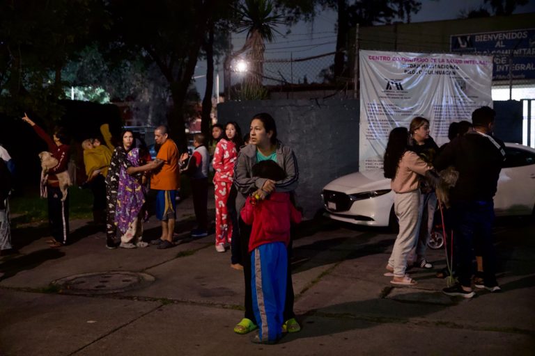 Nuevo sismo sacude México; hay dos muertos