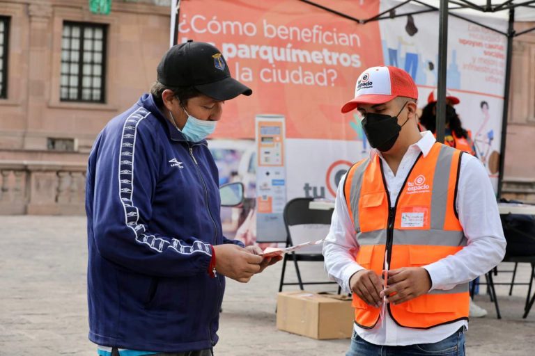 Operan ya módulos informativos del nuevo sistema de parquímetros