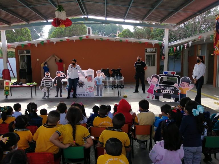 Policía de Ramos Arizpe continúa impartiendo pláticas de prevención en escuelas