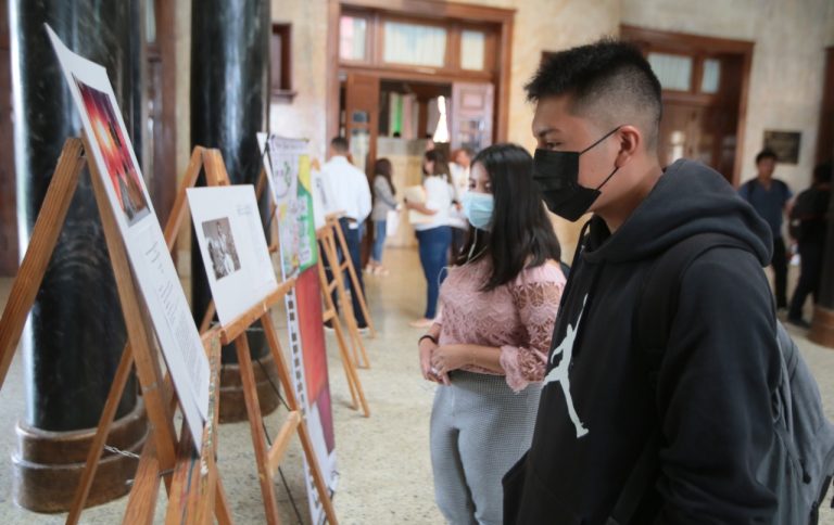 Promueve el CECyTEC tradiciones de Coahuila en Festival de Artes y Cultura   