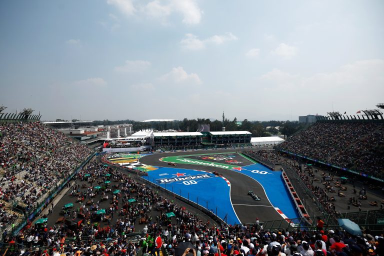 Gran Premio de México impone nuevo récord de asistencia en el día 1