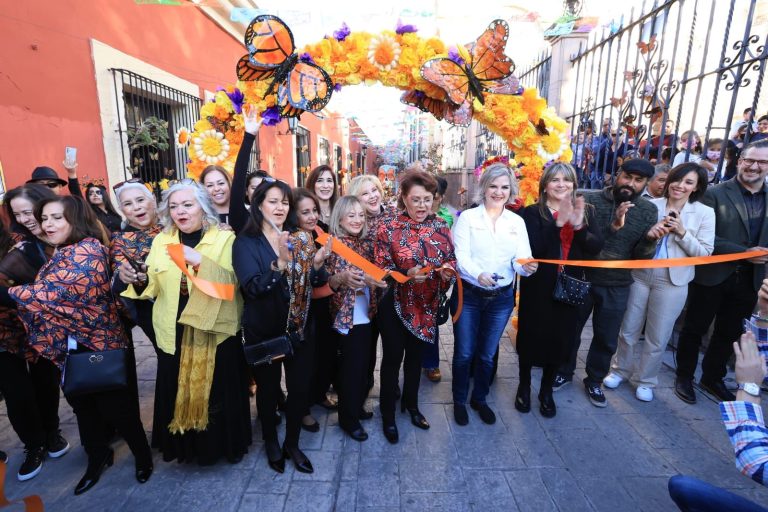 Inauguran Calaveras Monumentales y el Paso de la Mariposa Monarca, en el Festival de Ánimas del Desierto 2022