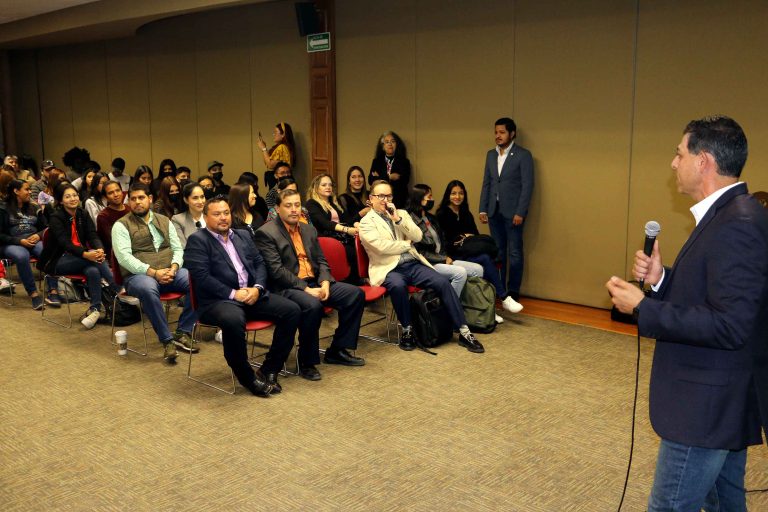 La CGVIP de la UA de C inaugura actividades de la primer Semana de Emprendimiento Universitario 2022