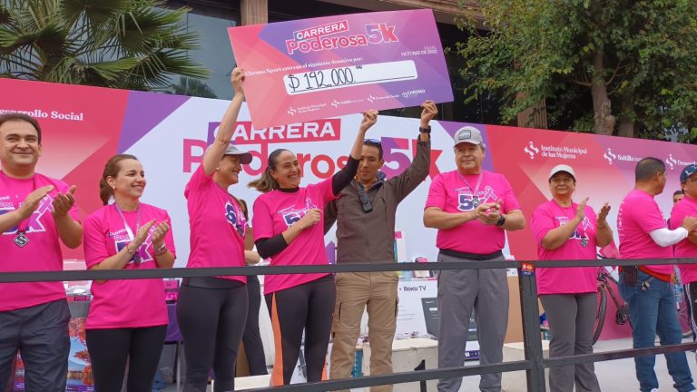 Realizan con éxito carrera La Poderosa 5K a beneficio del Centro Oncológico de Saltillo