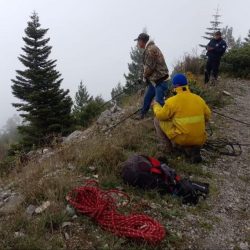 Rescatistas de Arteaga buscan a senderista extraviada