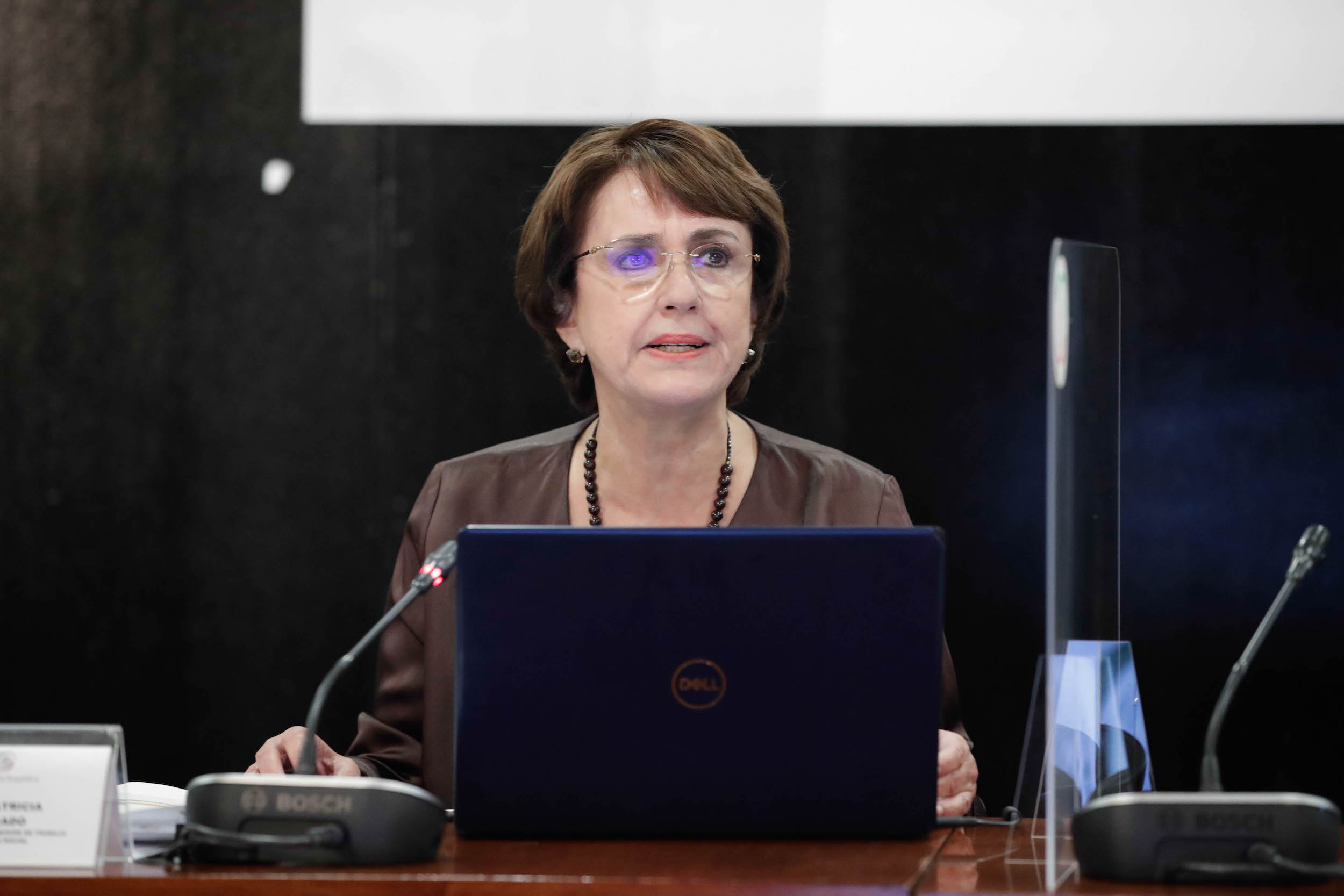 Avanza proyecto para ampliar a 12 días las vacaciones